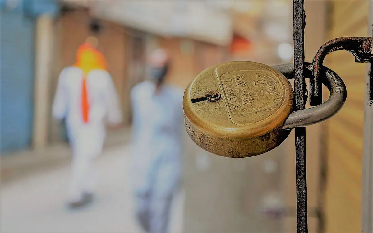 Lockdown | Dočasné uzavření všech poboček 16 Lockdown | Dočasné uzavření všech poboček
