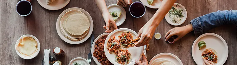 Fiesta chutí a barev? To je mexická kuchyně 1 Mexická kuchyně s kartou eStravenka