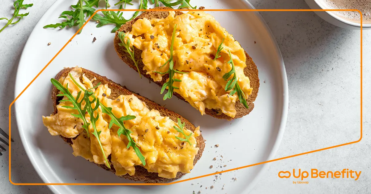 Zdravá snídaně | Připravte si s eStravenkou krémová míchaná vejce s bylinkami 16 Zdravá snídaně | Připravte si s eStravenkou krémová míchaná vejce s bylinkami