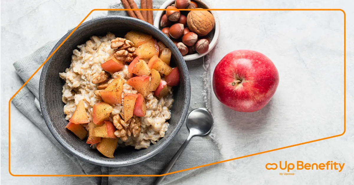 Zdravá snídaně | Ochutnejte ovesnou kaši s jablkem, skořicí a vlašskými ořechy s eStravenkou 15 Zdravá snídaně | Ochutnejte ovesnou kaši s jablkem, skořicí a vlašskými ořechy s eStravenkou