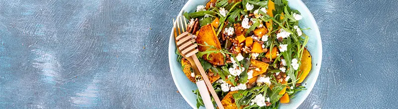 Zdravá večeře | Quinoa salát s pečenou dýní, fetou a rukolou: 1 Quinoa salát eStravenka