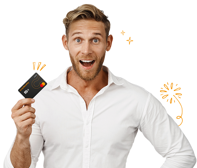 Nábor zaměstnanců 2 eStravenka man in white shirt holding benefit card