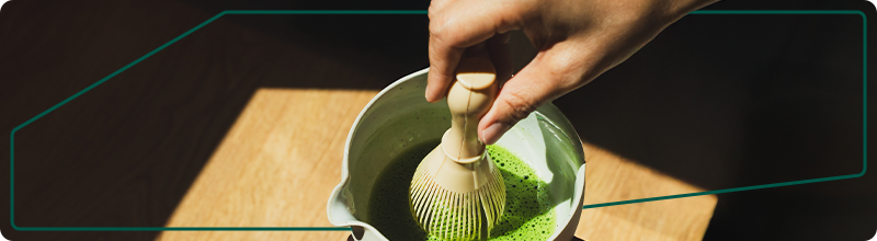Iced matcha latte: Připravte si svůj oblíbený letní hit i doma 1 Iced Matcha Latte a eStravenka