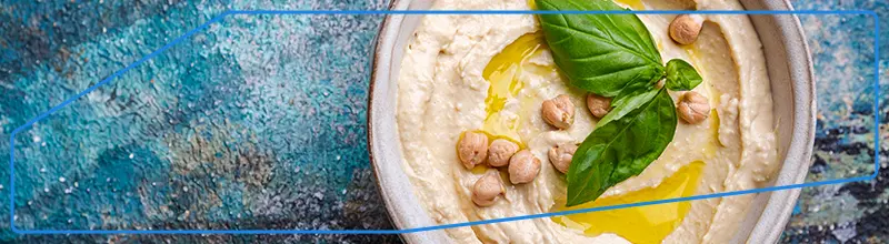 Hummus, vejce a kurkuma: Snídaňová kombinace, která si vás získá 1 Humus, Vejce, Kurkuma a eStravenka