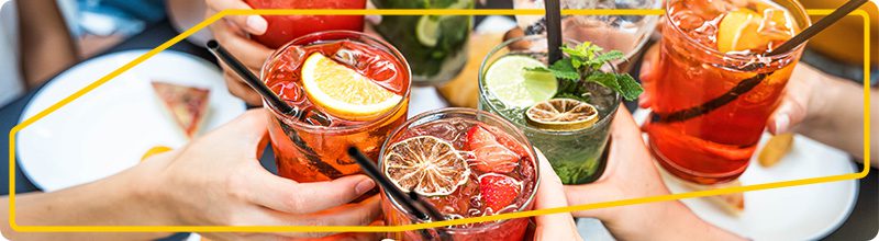 Den koktejlů a eStravenka
