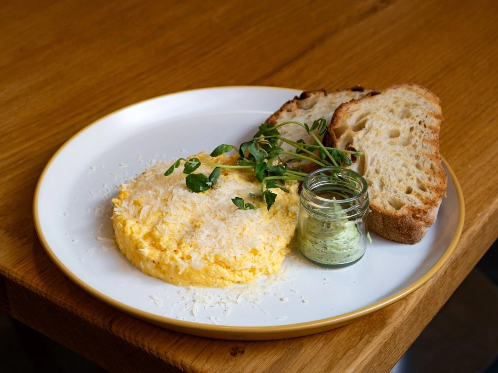 Kam na brunch, který stojí za to v Praze, Brně i Chebu 3 franz